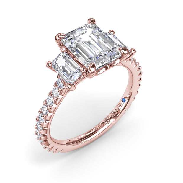 Three Stone Beauty Diamond Engagement Ring