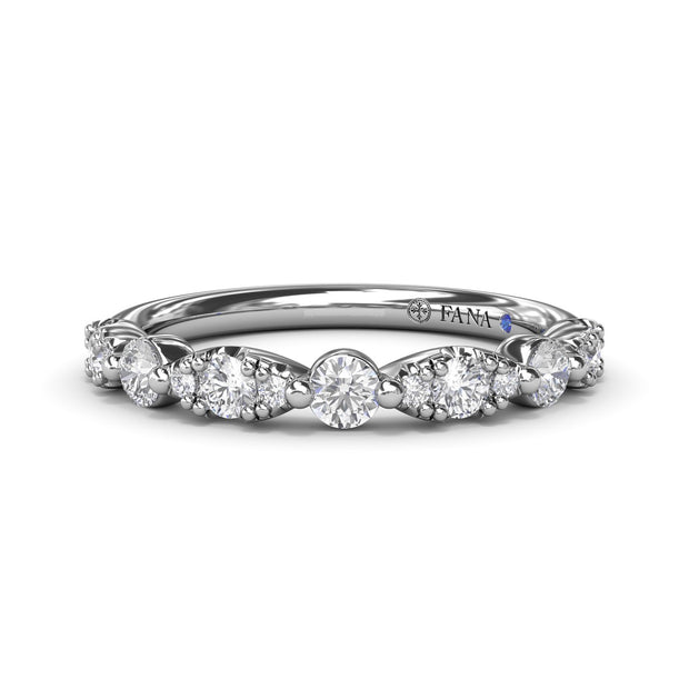 Alternating Marquise and Round Diamond Ring