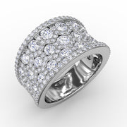 Motif Diamond Ring