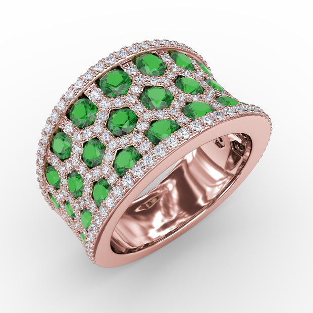 Motif Emerald and Diamond Ring