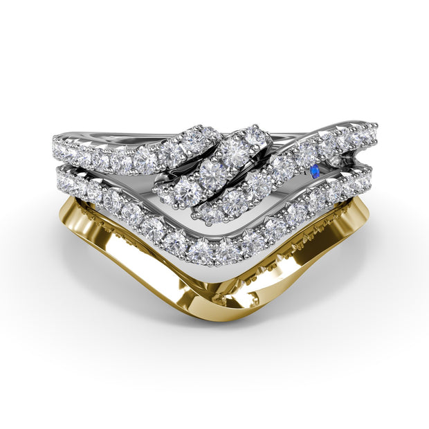 Spyre Curved Ring