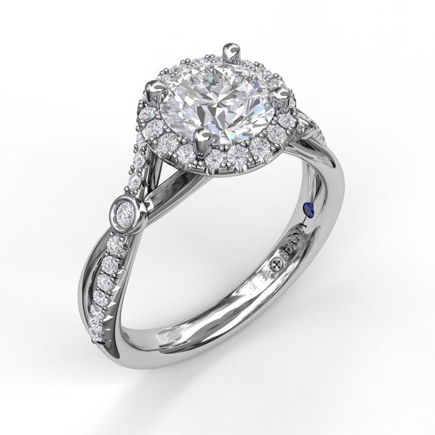 Round Halo Ring With Twisted Pave Band