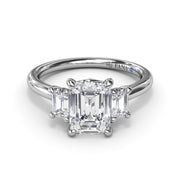 Three Stone Beauty Diamond Engagement Ring