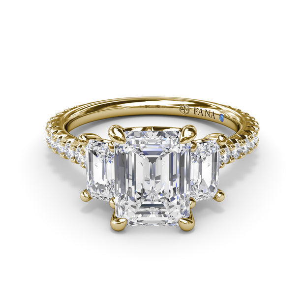 Three Stone Beauty Diamond Engagement Ring