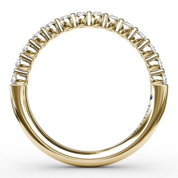 Single Prong Set Anniversary Band