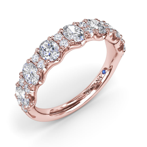 Round Cluster Diamond Ring