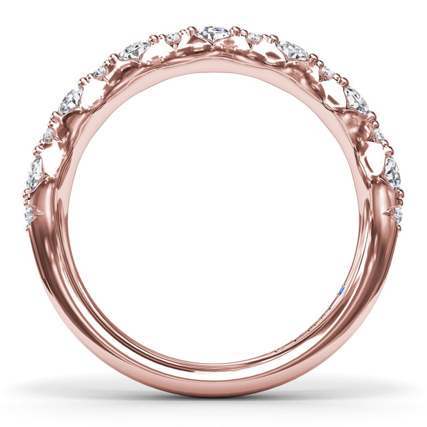 Round Cluster Diamond Ring
