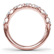 Round Cluster Diamond Ring