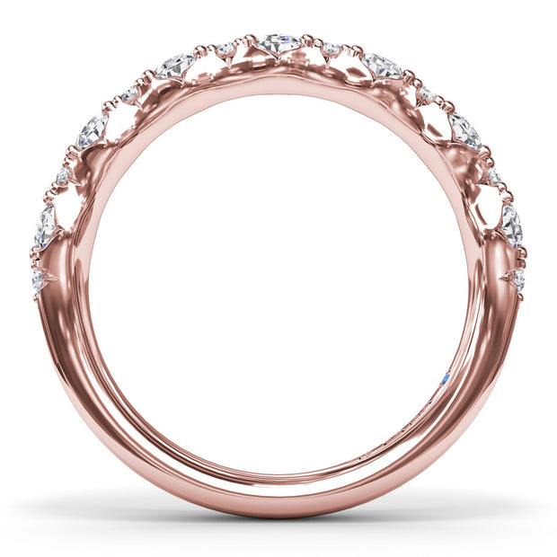 Round Cluster Diamond Ring