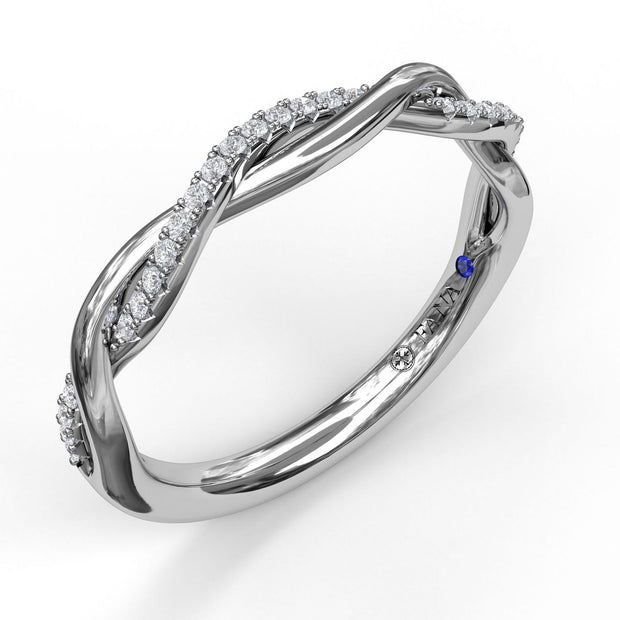 Narrow Twist Diamond Band