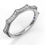 Scalloped Profile Bead and Channel Set Diamond Band