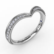 Tapered Shared Prong Chevron Diamond Band